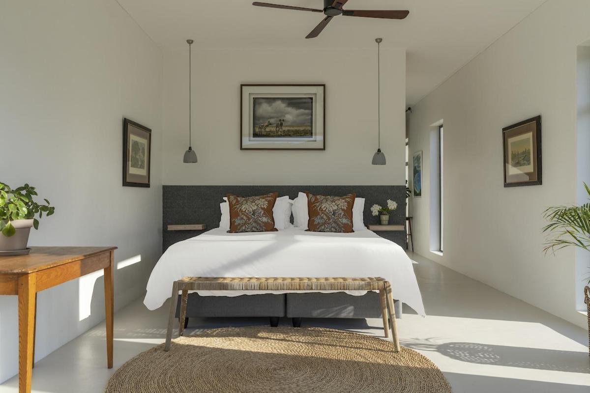 Magnifik Montagu Villa Екстериор снимка